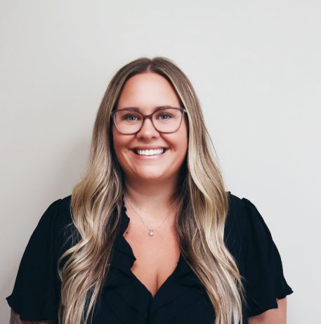Tezza-6559 Desirae Sheldon - President of Rooted Stillness in Newport Beach